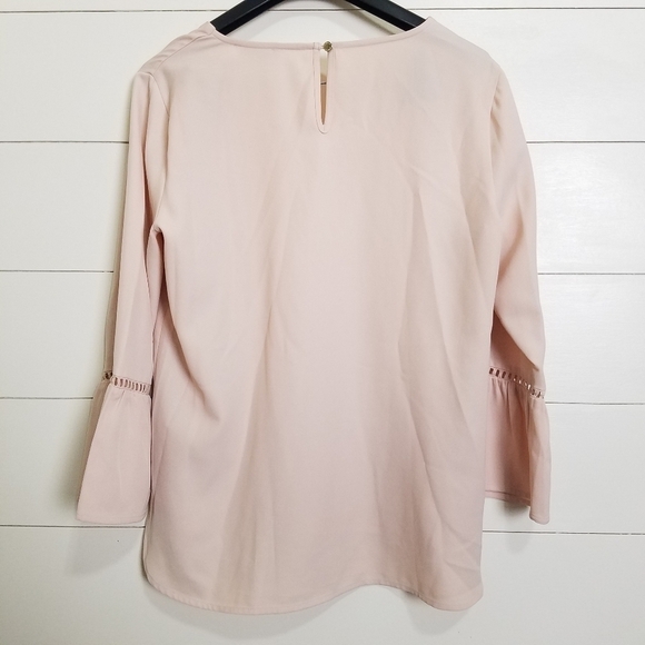 Calvin Klein Blush Pink Bell Sleeve V Neck Blouse - Picture 2 of 7